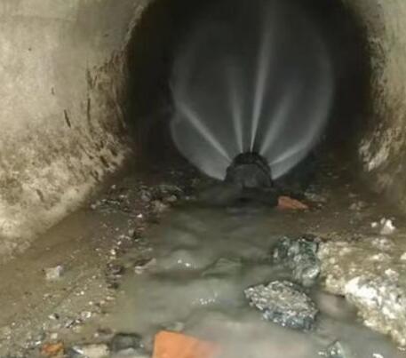 萝北市政管道清淤